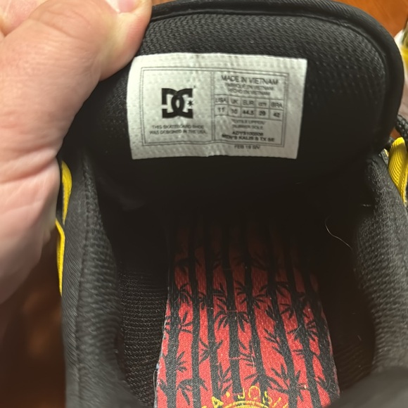 Josh Kali’s TX SE dc shoes size 11 - Picture 8 of 9
